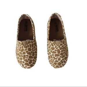 NWOB Giraffe Print Shoe